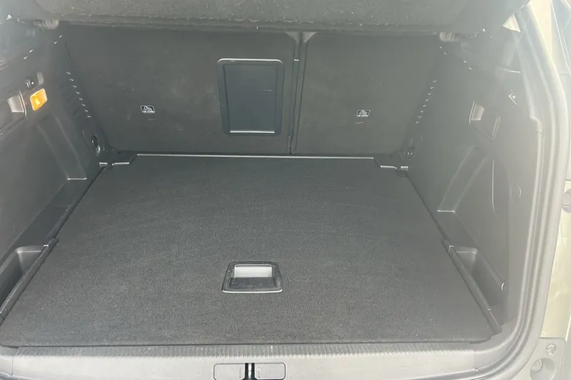 Image secondaire du véhicule 10