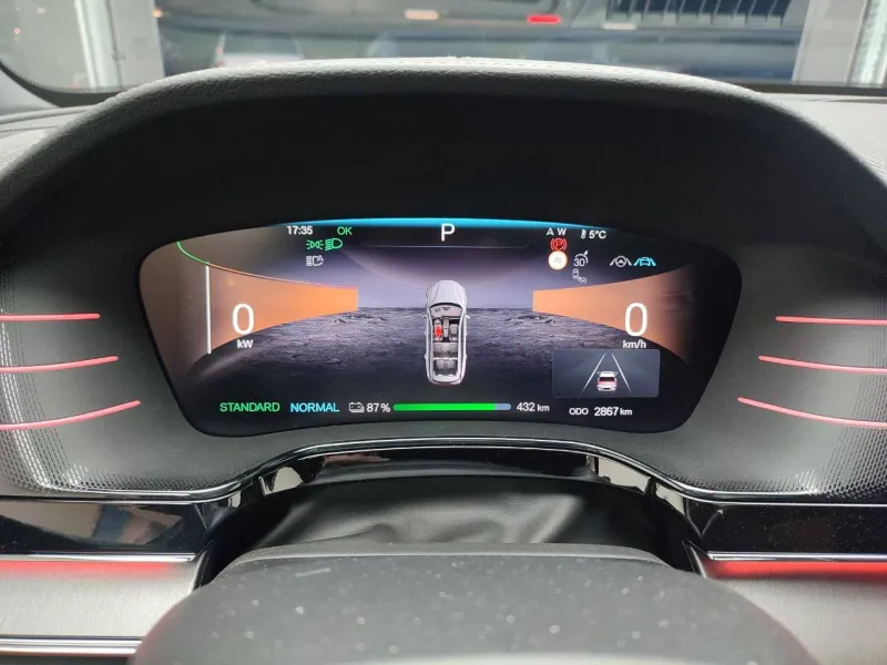 Image secondaire du véhicule 10