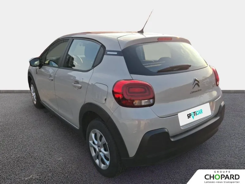 Image secondaire du véhicule 8