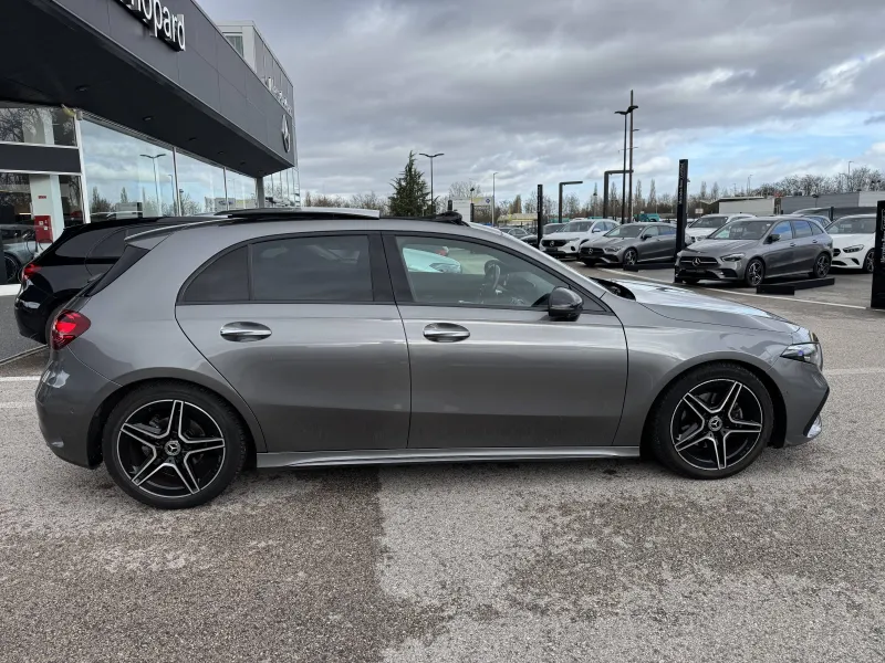 Image secondaire du véhicule 4