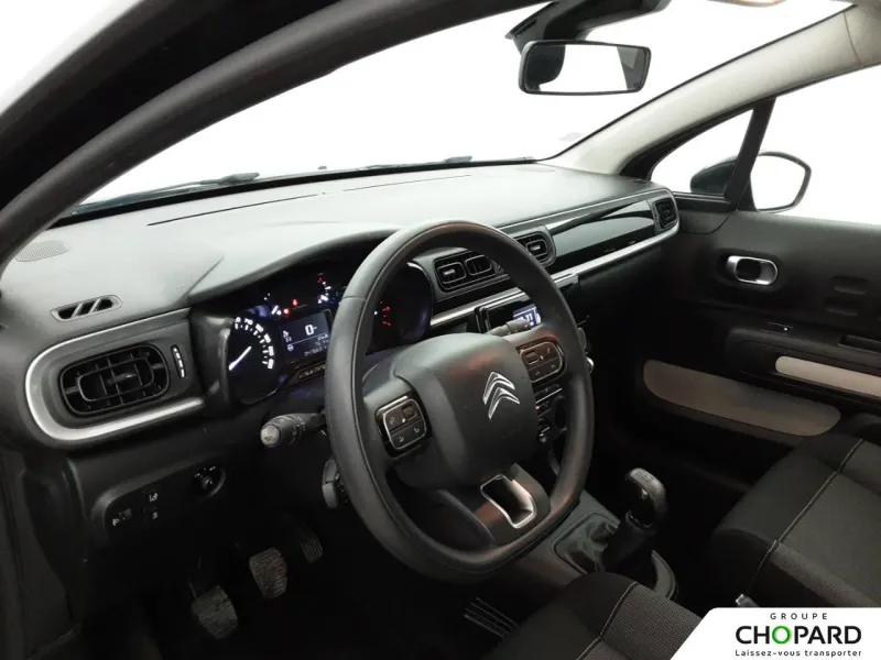 Image secondaire du véhicule 11