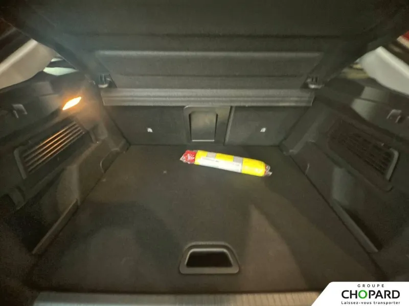 Image secondaire du véhicule 9