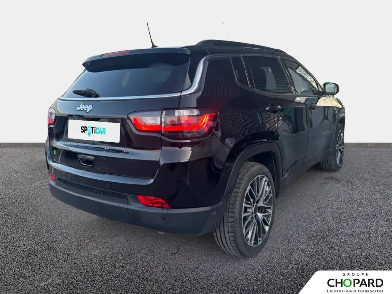 Image secondaire du véhicule 9