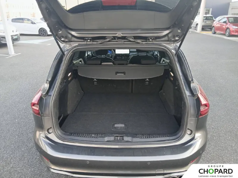 Image secondaire du véhicule 9