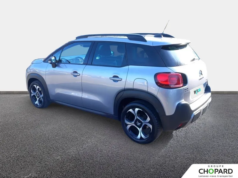 Image secondaire du véhicule 8