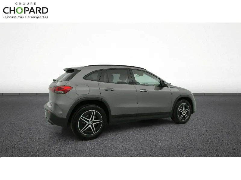 Image secondaire du véhicule 10