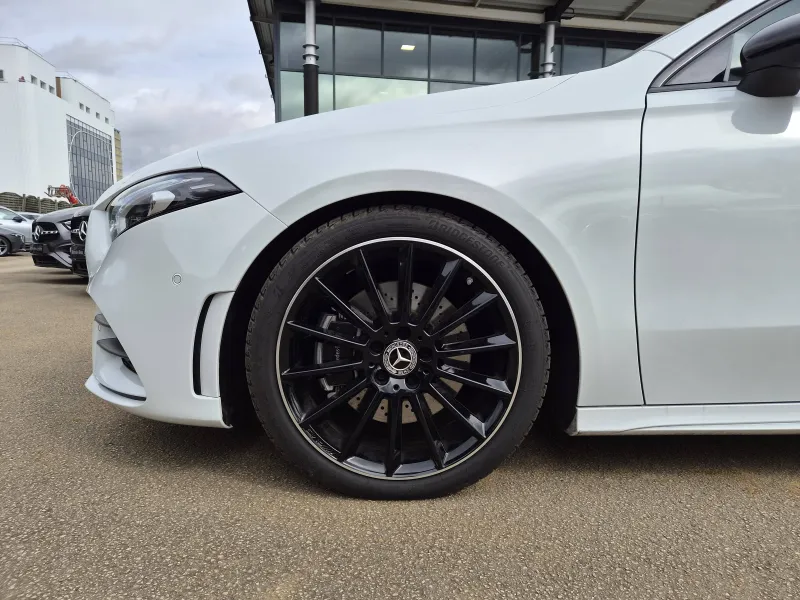 Image secondaire du véhicule 5