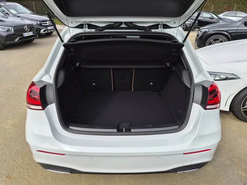 Image secondaire du véhicule 9