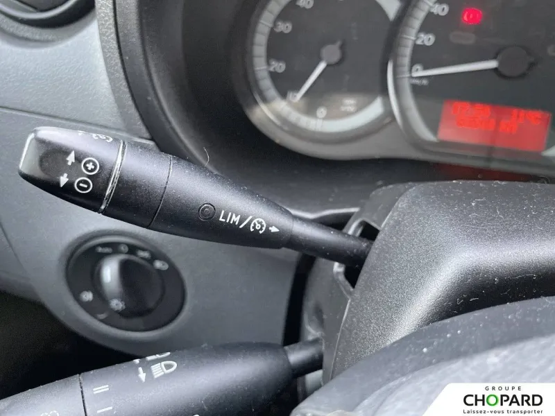 Image secondaire du véhicule 3