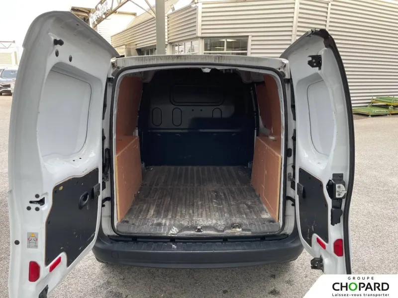 Image secondaire du véhicule 9