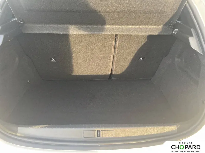 Image secondaire du véhicule 7