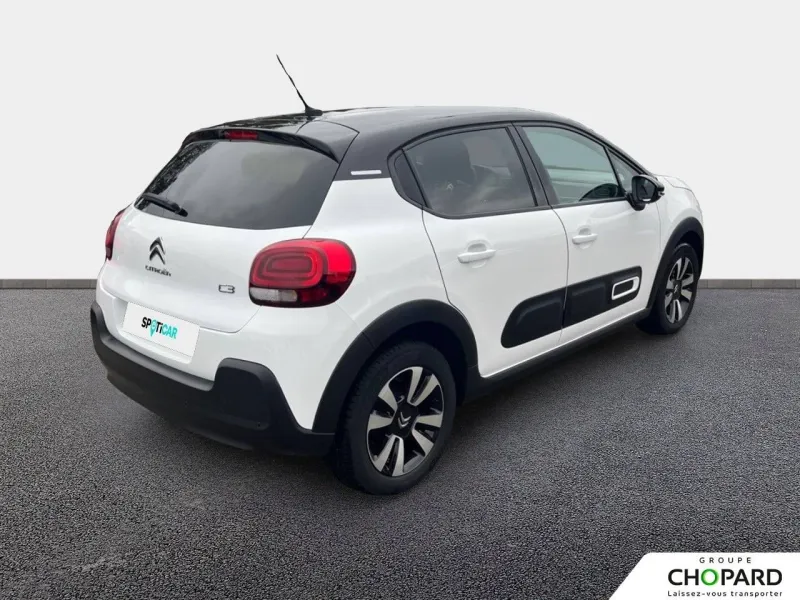 Image secondaire du véhicule 9