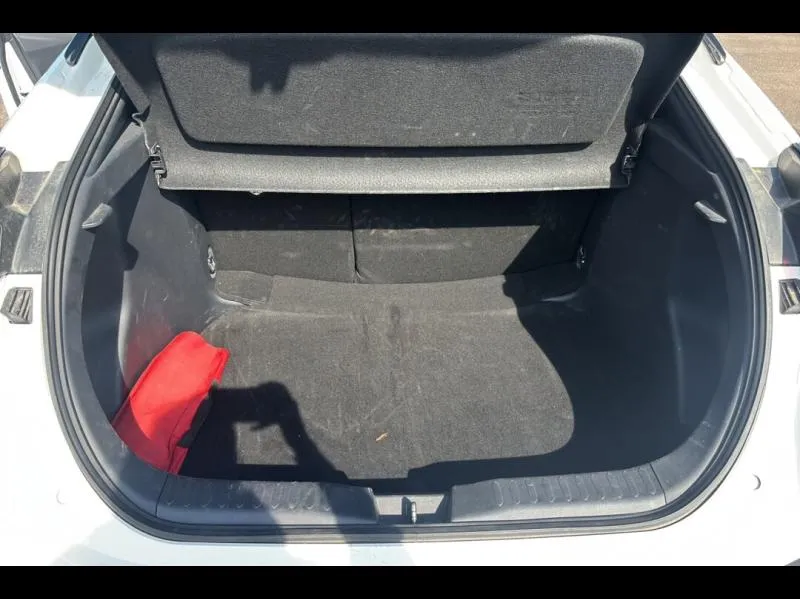 Image secondaire du véhicule 10