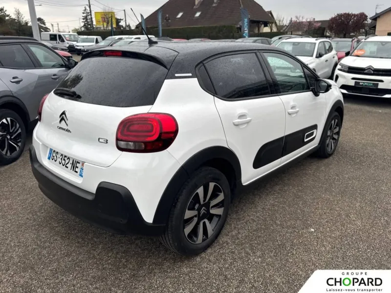 Image secondaire du véhicule 9