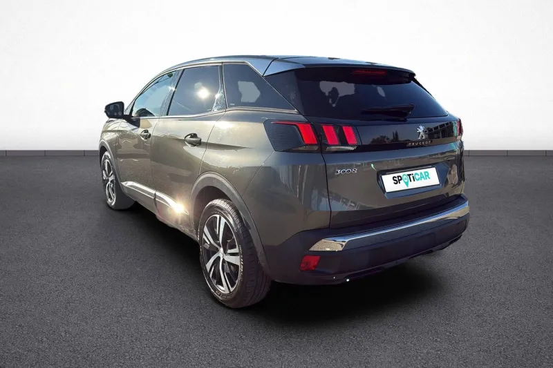 Image secondaire du véhicule 5