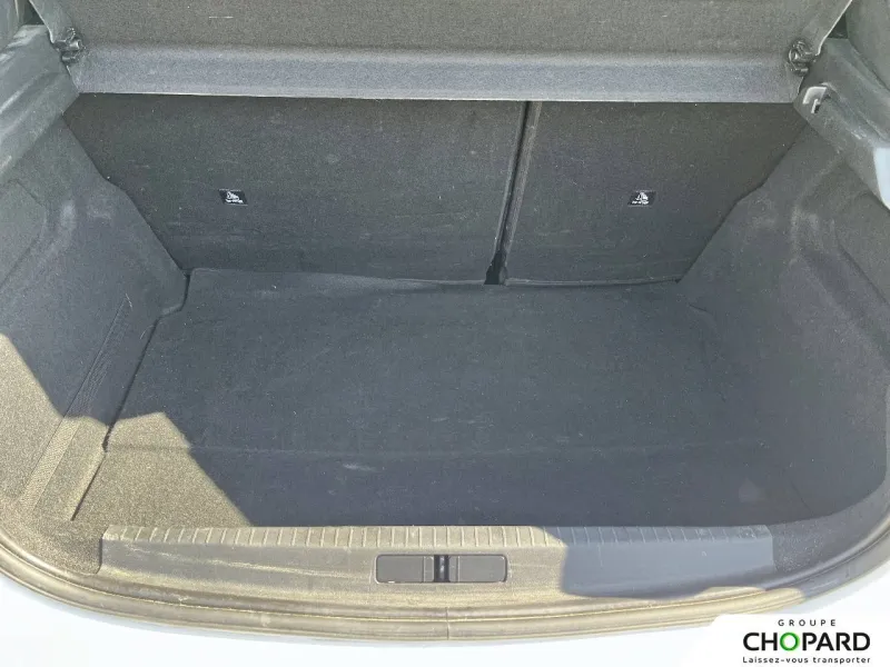 Image secondaire du véhicule 7