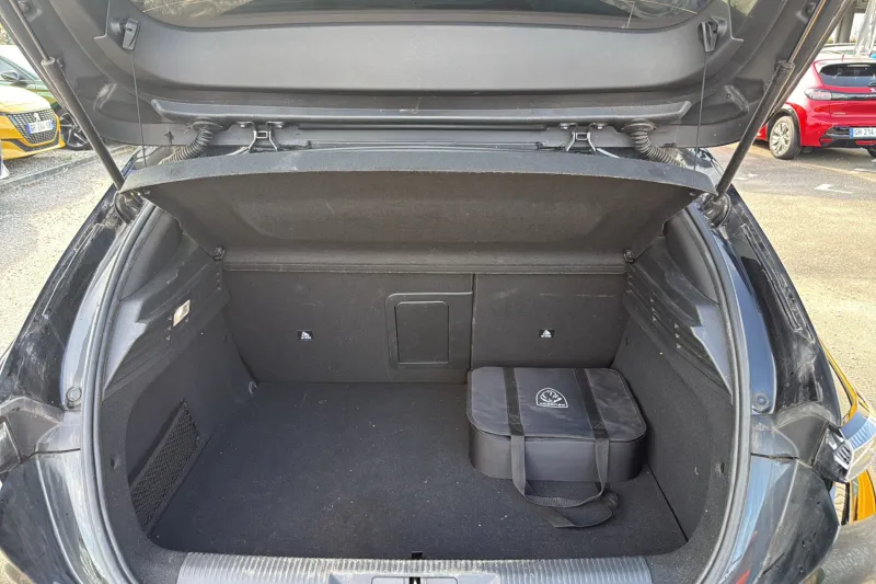 Image secondaire du véhicule 10