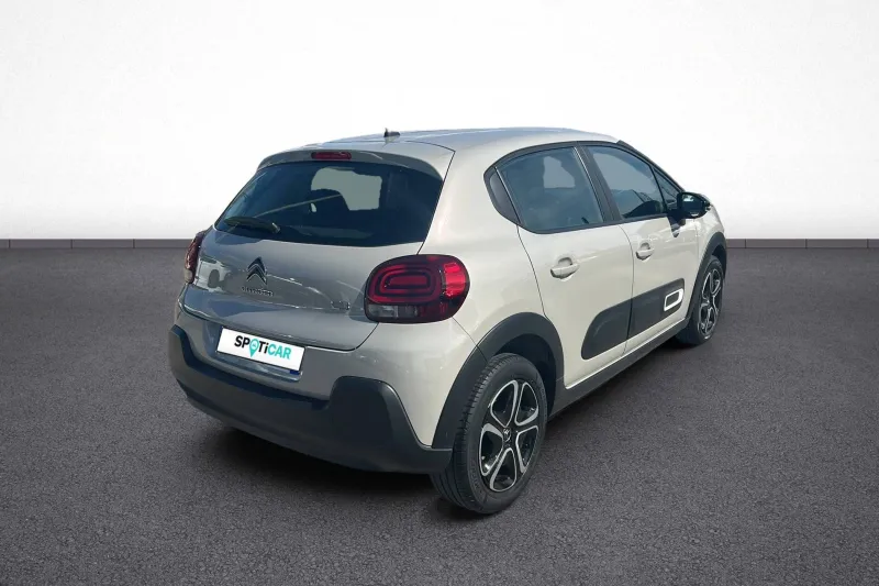 Image secondaire du véhicule 7