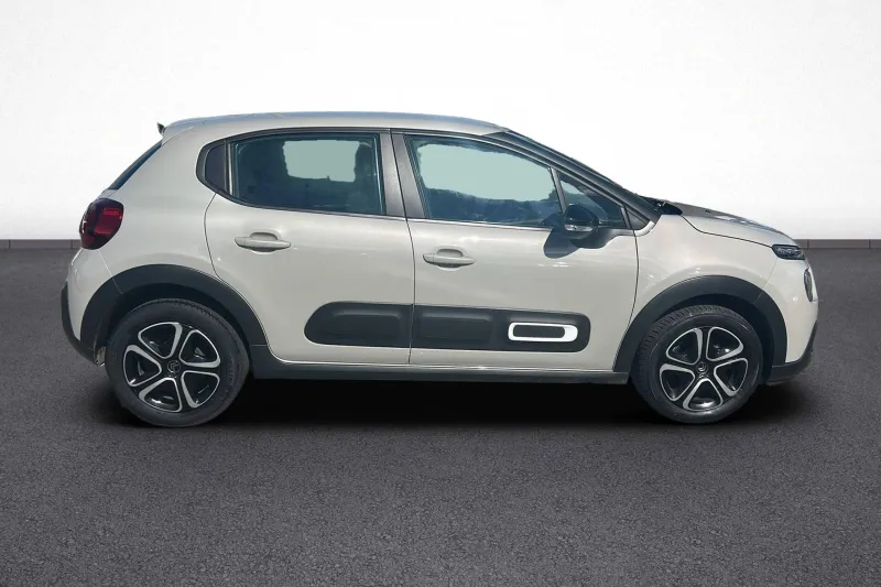 Image secondaire du véhicule 8