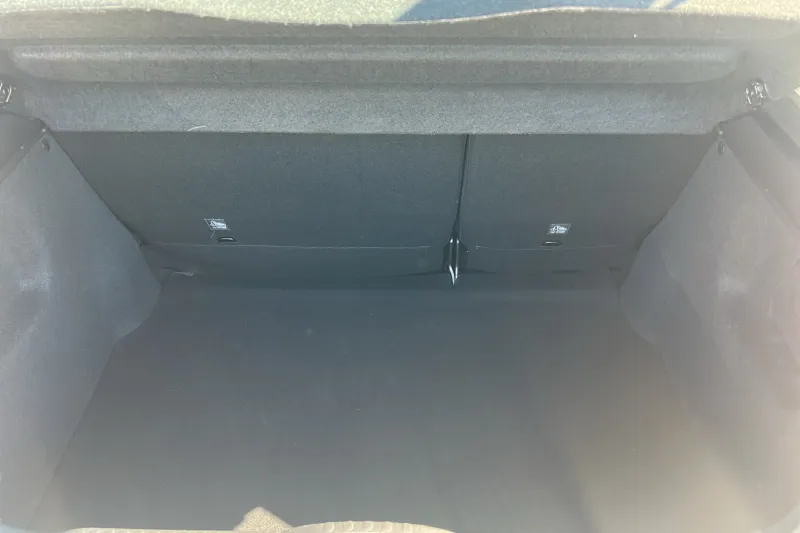 Image secondaire du véhicule 10