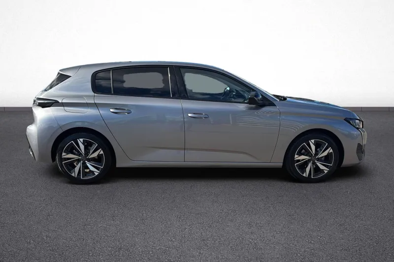 Image secondaire du véhicule 8