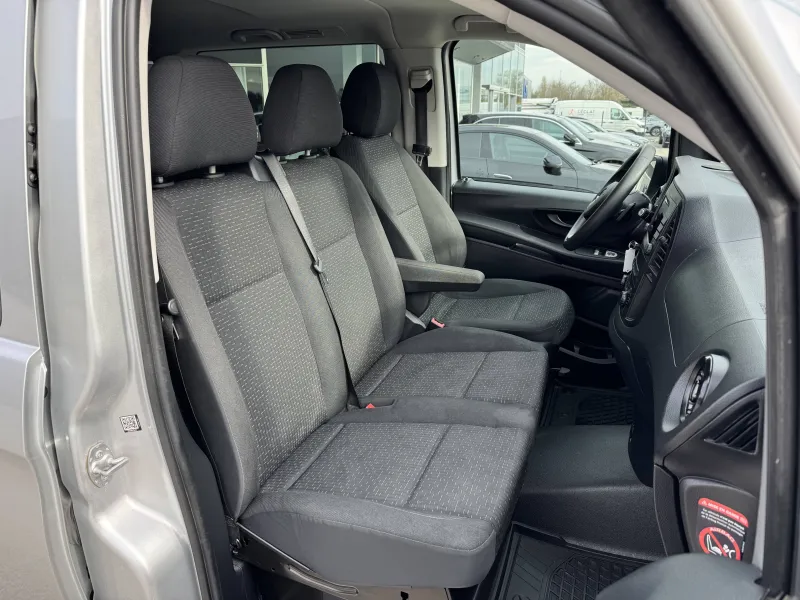 Image secondaire du véhicule 9