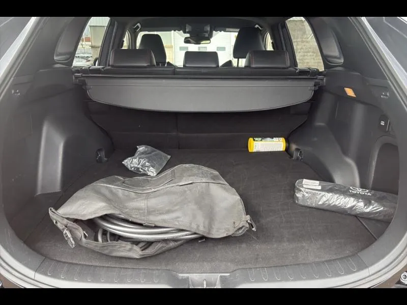 Image secondaire du véhicule 10