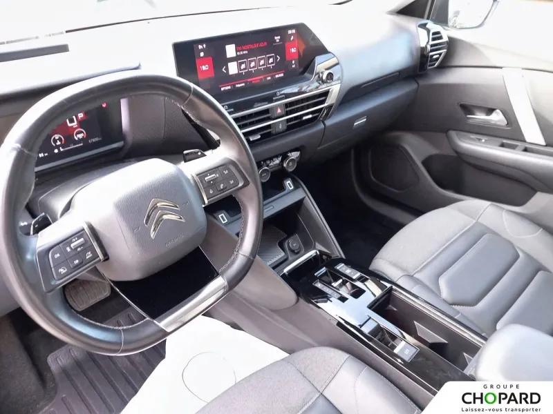 Image secondaire du véhicule 3