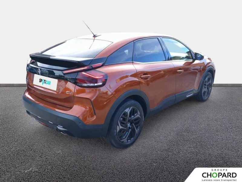 Image secondaire du véhicule 4