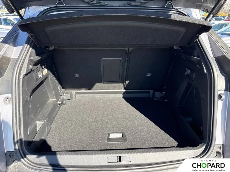 Image secondaire du véhicule 9