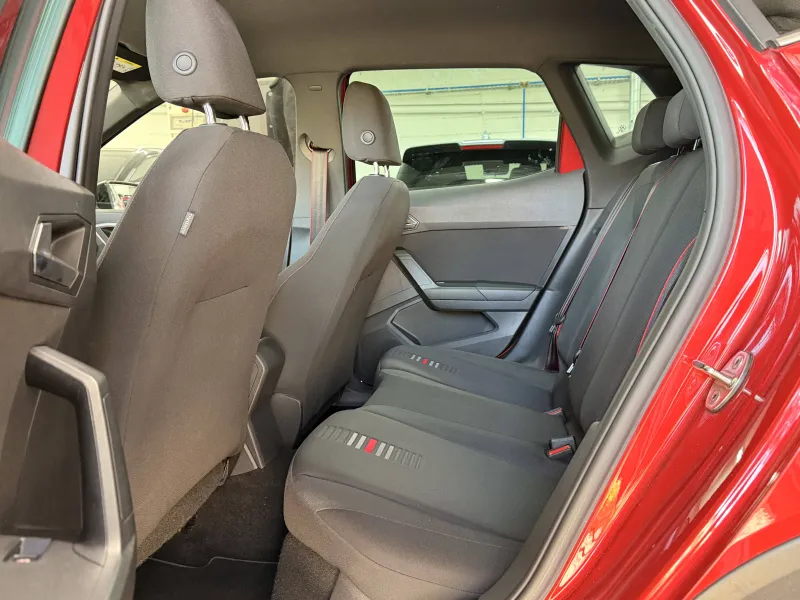 Image secondaire du véhicule 10