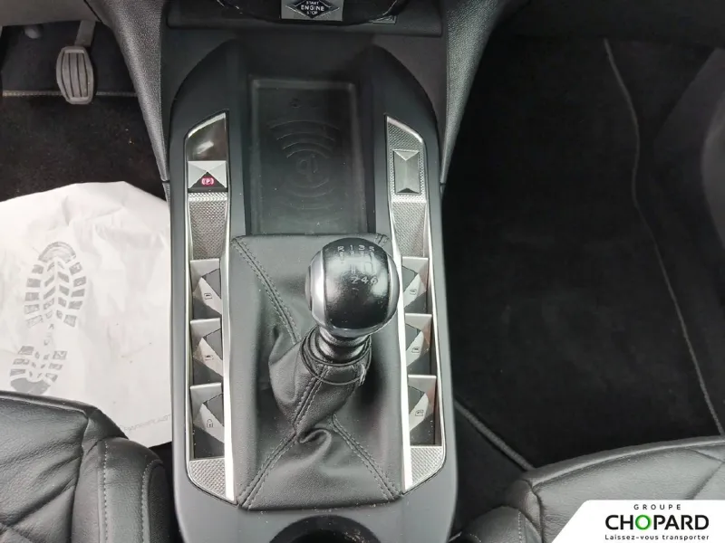 Image secondaire du véhicule 14