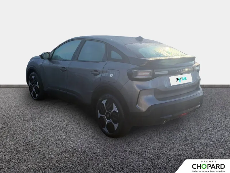 Image secondaire du véhicule 8