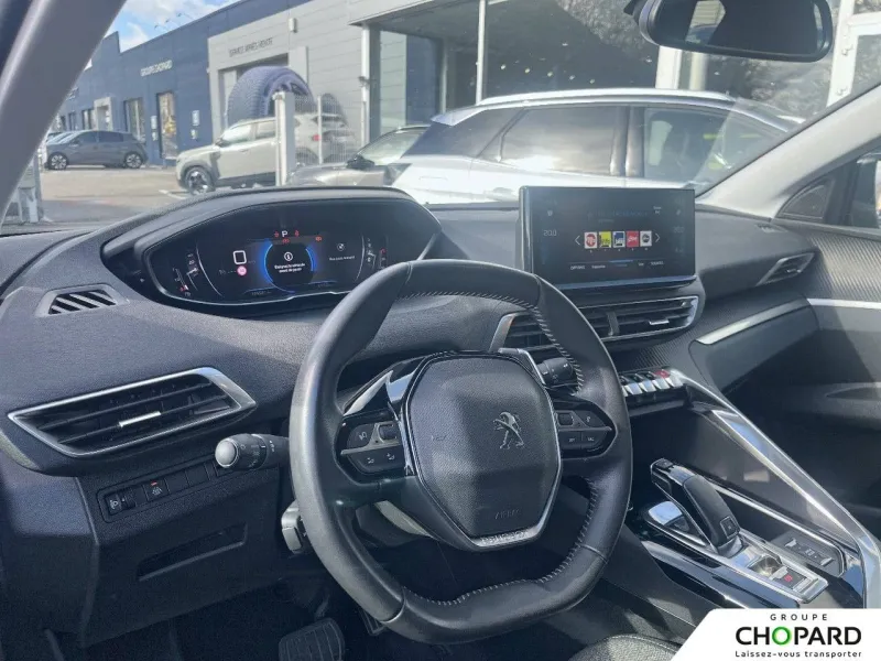 Image secondaire du véhicule 9