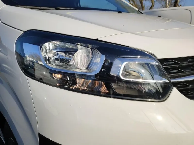 Image secondaire du véhicule 10