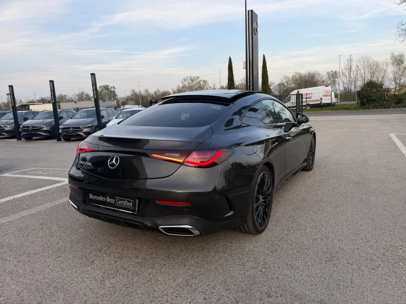 Image secondaire du véhicule 6