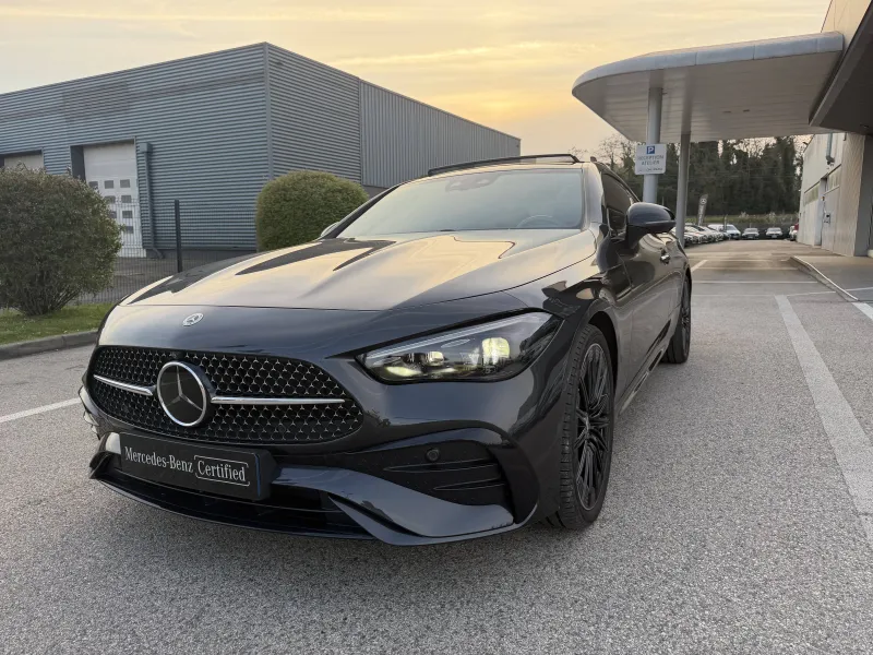 Image secondaire du véhicule 10