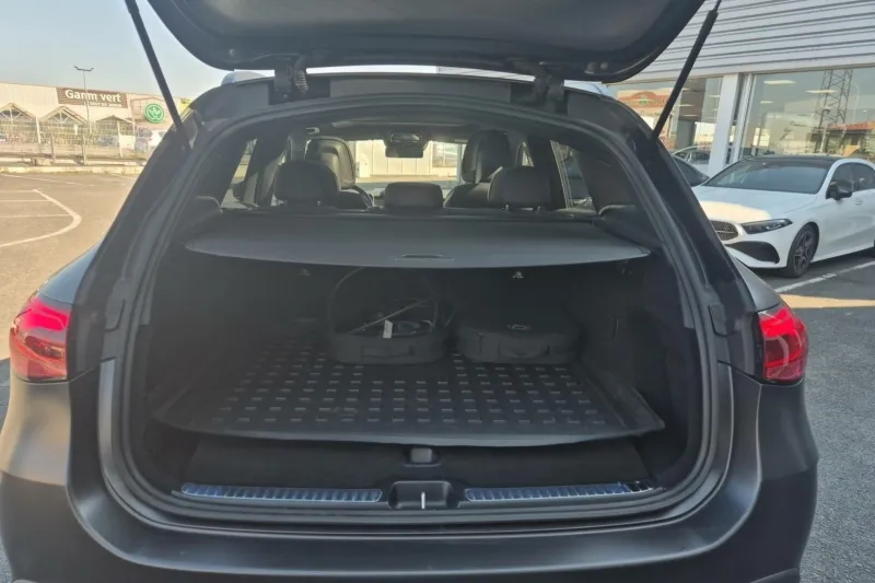 Image secondaire du véhicule 10