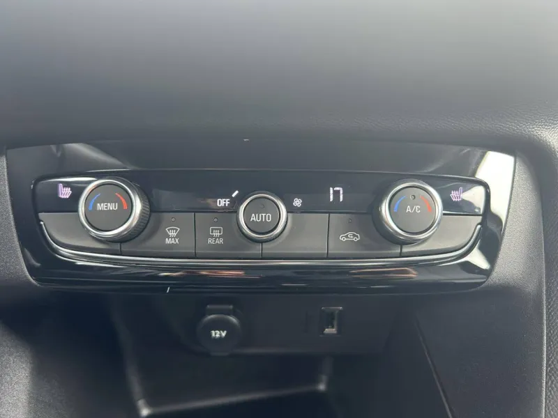 Image secondaire du véhicule 10