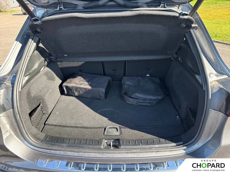 Image secondaire du véhicule 9