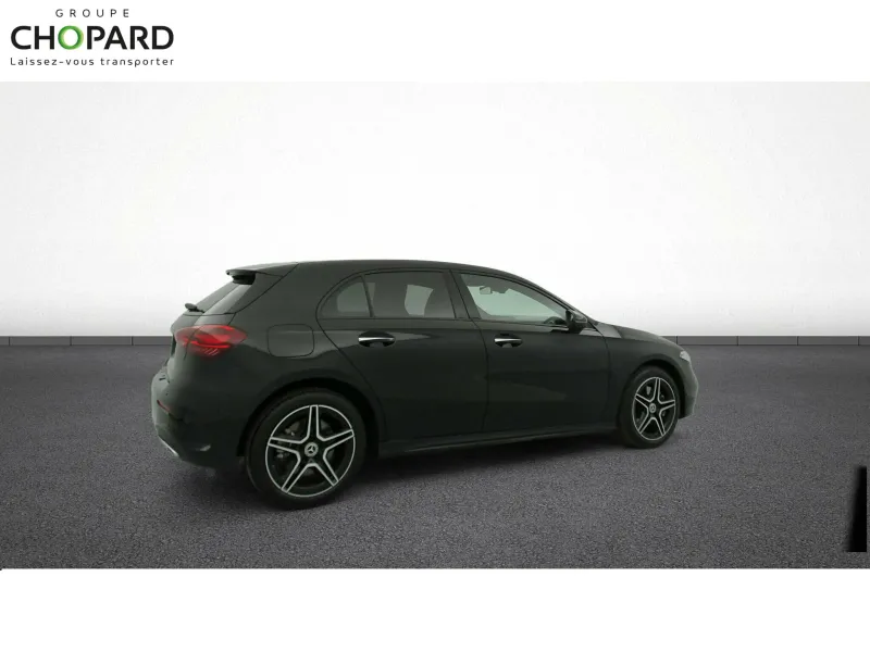 Image secondaire du véhicule 10