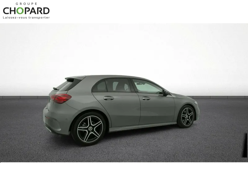 Image secondaire du véhicule 10