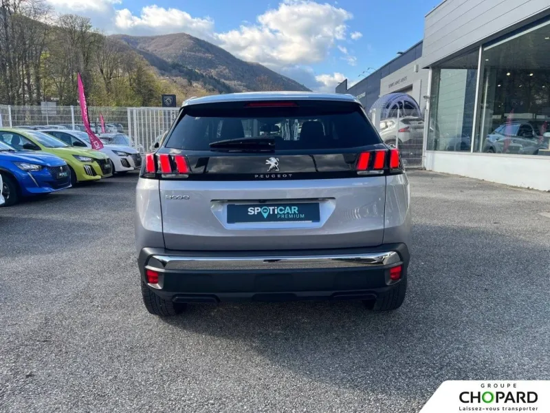 Image secondaire du véhicule 6