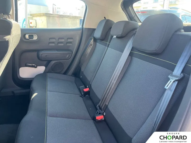 Image secondaire du véhicule 11