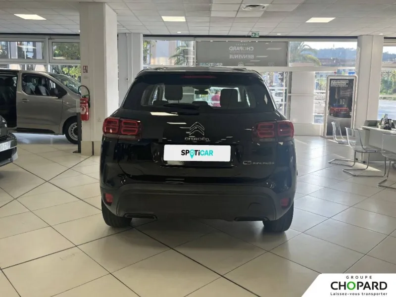 Image secondaire du véhicule 6