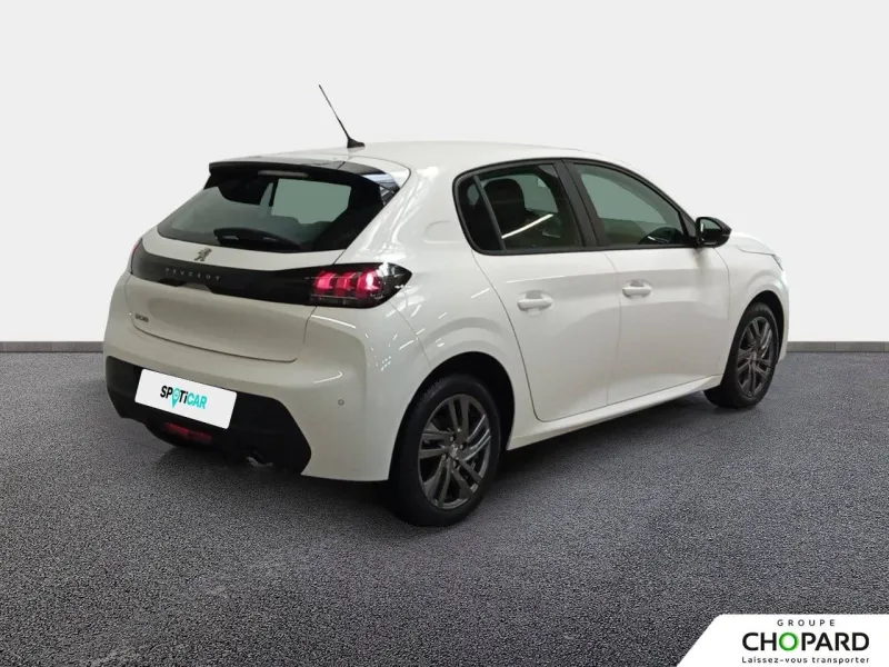 Image secondaire du véhicule 9