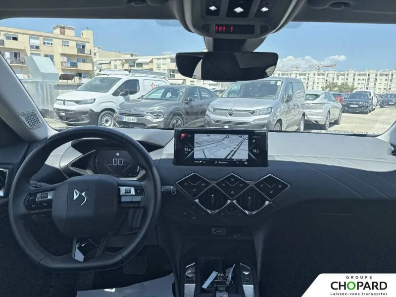 Image secondaire du véhicule 9