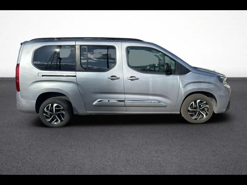 Image secondaire du véhicule 8