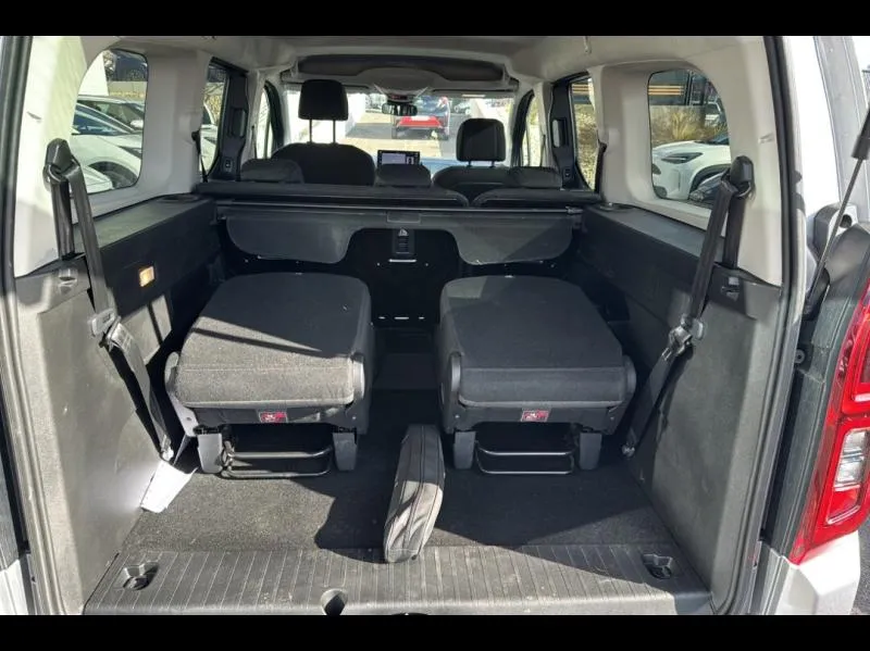 Image secondaire du véhicule 10