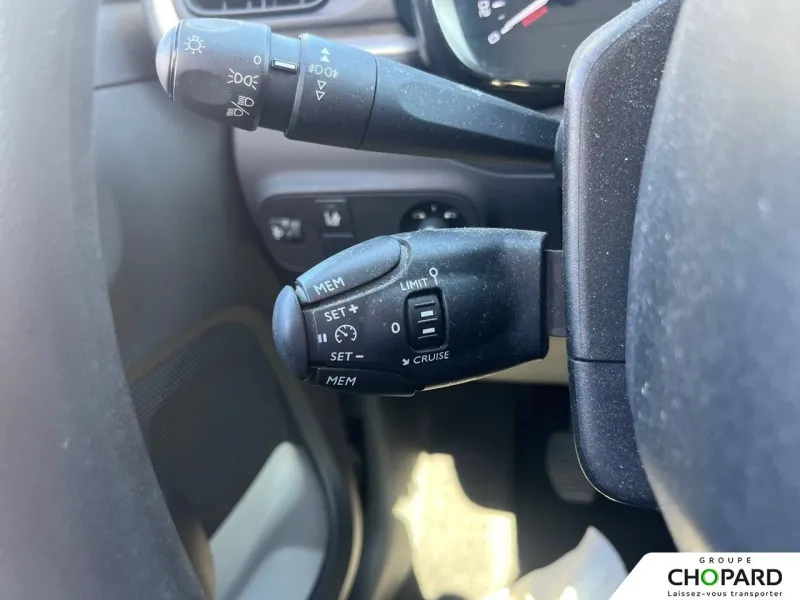 Image secondaire du véhicule 15